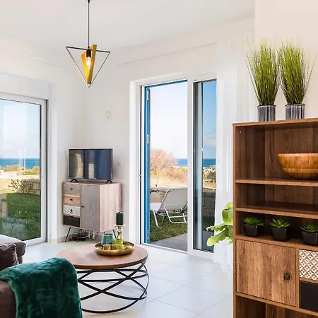 Triton Sea View *